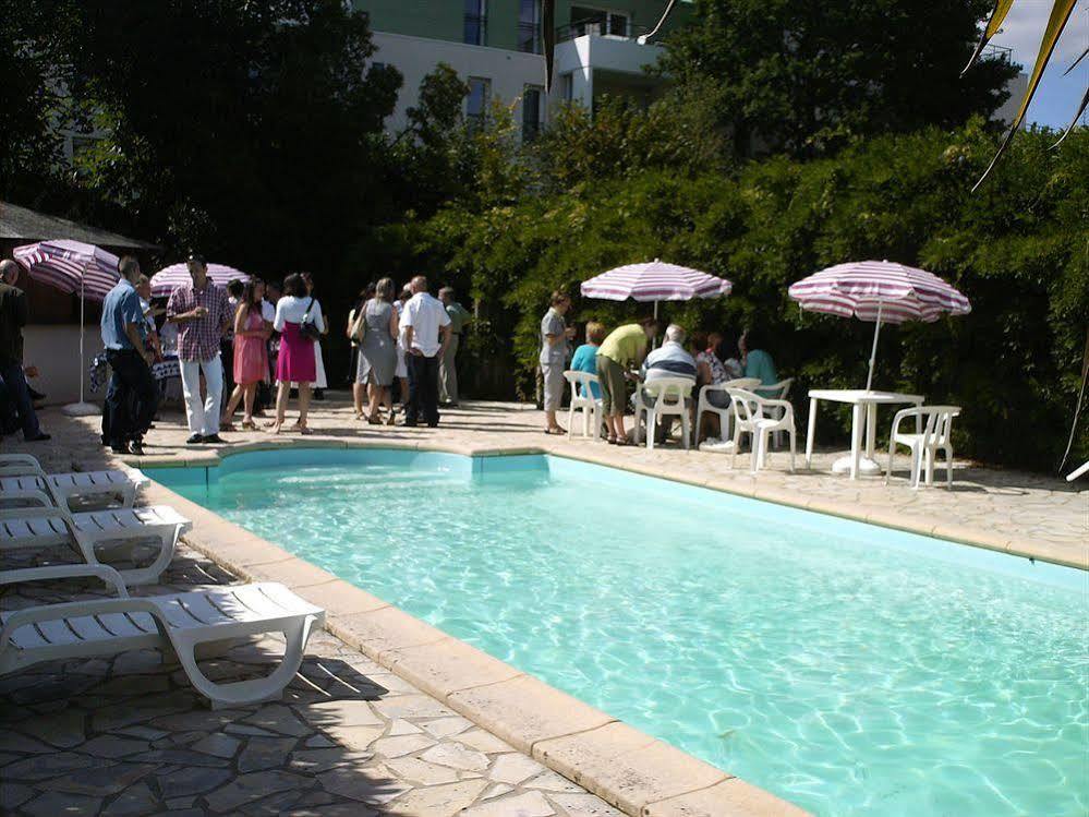 Hotel Le Ty-Lann Saint-Avé Exterior foto